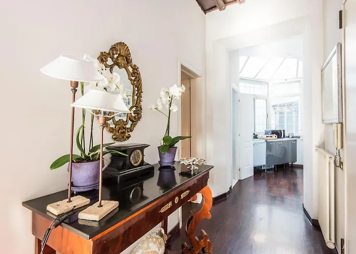Luxury Spanish Steps Terrace Apartment