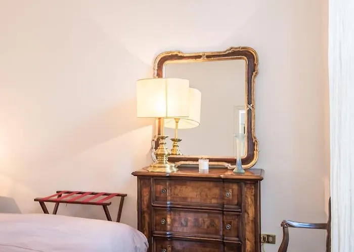 Luxury Spanish Steps Terrace Apartment Rom